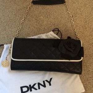 NWOT DKNY quilted lambskin chain handle bag